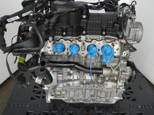 Load image into Gallery viewer, HYUNDAI SANTA FE ENGINE 2017 2018 2019 2020 4CYLINDERS 2.4L GDI G4KJ MOTOR THETA II