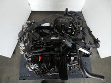 Load image into Gallery viewer, HYUNDAI SANTA FE ENGINE 2017 2018 2019 2020 4CYLINDERS 2.4L GDI G4KJ MOTOR THETA II