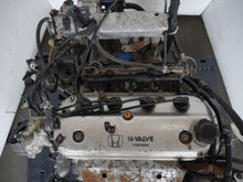Load image into Gallery viewer, HONDA ODYSSEY ENGINE 1995 1996 1997 4CYLINDERS 2.2L JDM SOHC VTEC F22B MOTOR