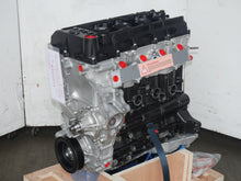 Load image into Gallery viewer, BRAND NEW TOYOTA TACOMA ENGINE 2005 TO 2015 2.7L 4CYLINDERS JDM 2TR-FE VVT-i MOTOR