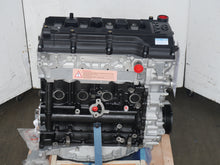 Load image into Gallery viewer, BRAND NEW TOYOTA TACOMA ENGINE 2005 TO 2015 2.7L 4CYLINDERS JDM 2TR-FE VVT-i MOTOR
