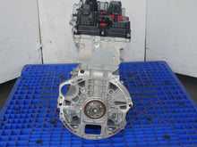 Load image into Gallery viewer, BRAND NEW 2017 TO 2020 HYUNDAI SANTA FE ENGINE 4CYLINDERS 2.4L GDI G4KJ MOTOR THETA II GEN 2