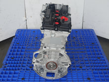 Load image into Gallery viewer, BRAND NEW 2017 TO 2020 HYUNDAI SANTA FE ENGINE 4CYLINDERS 2.4L GDI G4KJ MOTOR THETA II GEN 2