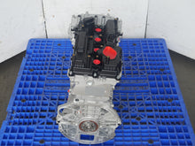 Load image into Gallery viewer, BRAND NEW 2017 TO 2020 HYUNDAI SANTA FE ENGINE 4CYLINDERS 2.4L GDI G4KJ MOTOR THETA II GEN 2
