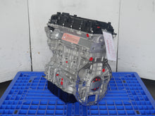 Load image into Gallery viewer, BRAND NEW 2010 TO 2012 HYUNDAI SANTA FE ENGINE 2.4L G4KE THETA II MPi 4CYLINDERS MOTOR