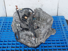 Load image into Gallery viewer, 2004 TO 2006 TOYOTA SIENNA AWD TRANSMISSION AUTOMATIC 6CYLINDERS 3.3L JDM 3MZ-FE 4WD U151F