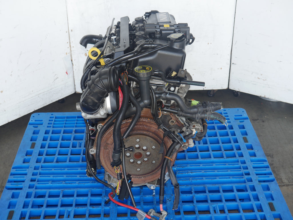 2002 TO 2006 MINI COOPER BASE ENGINE W10B16N 4CYLINDERS 1.6L MOTOR