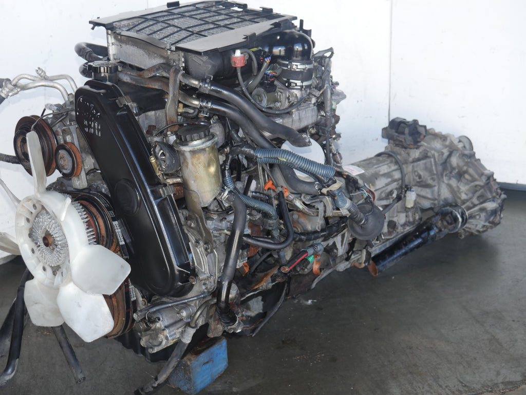 TOYOTA HIACE GRANVIA TURBO DIESEL AWD ENGINE 4CYLINDERS 3.0L 1KZ-TE MOTOR WITH 4X4 AUTOMATIC TRANSMISSION 4X4