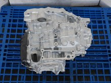 Load image into Gallery viewer, REMAN 2017 TO 2019 TOYOTA HIGHLANDER AWD AUTOMATIC TRANSMISSION 6CYL 3.5L JDM 2GR-FKS 8-SPEED UA80F 4X4 STOP AND START OPTION