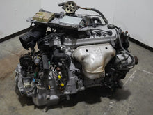 Load image into Gallery viewer, 1994-1997 Honda Accord Engine   4 Cyl 2.2L JDM F22B Motor